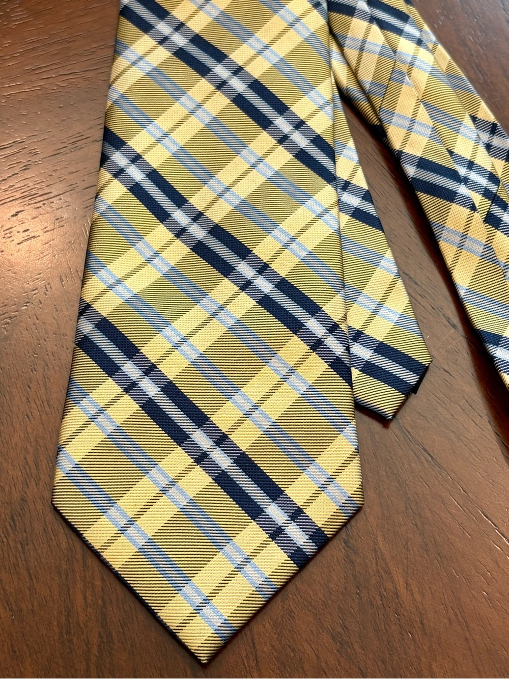 Izod Plaid Tie